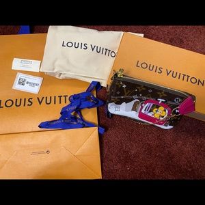 Authentic Louis Vuitton mini Pochette